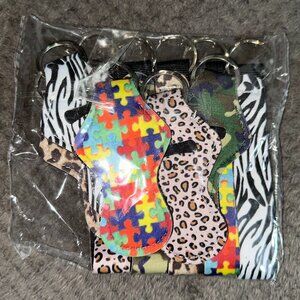 NEW Pack of 10 Keychains